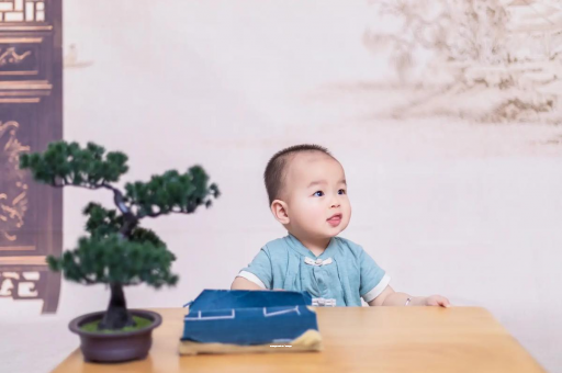 肇州宝宝腿纹不对称怎么办